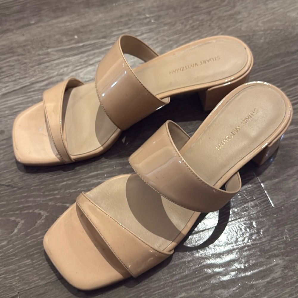 Stuart Weitzman Size 7 Nude Sandals